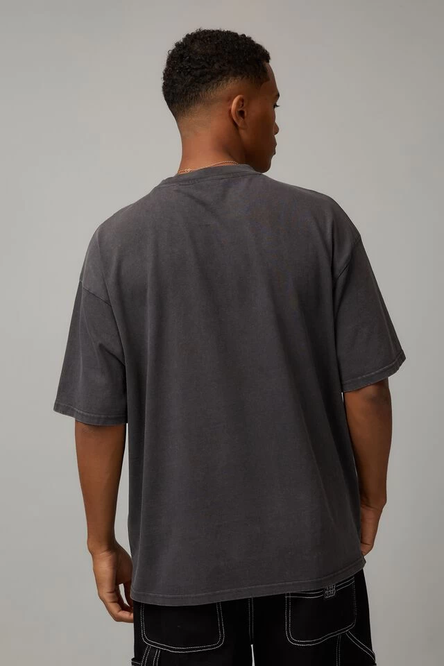 Half Half Heavy Weight Box Fit Graphic T Shirt - Image 3