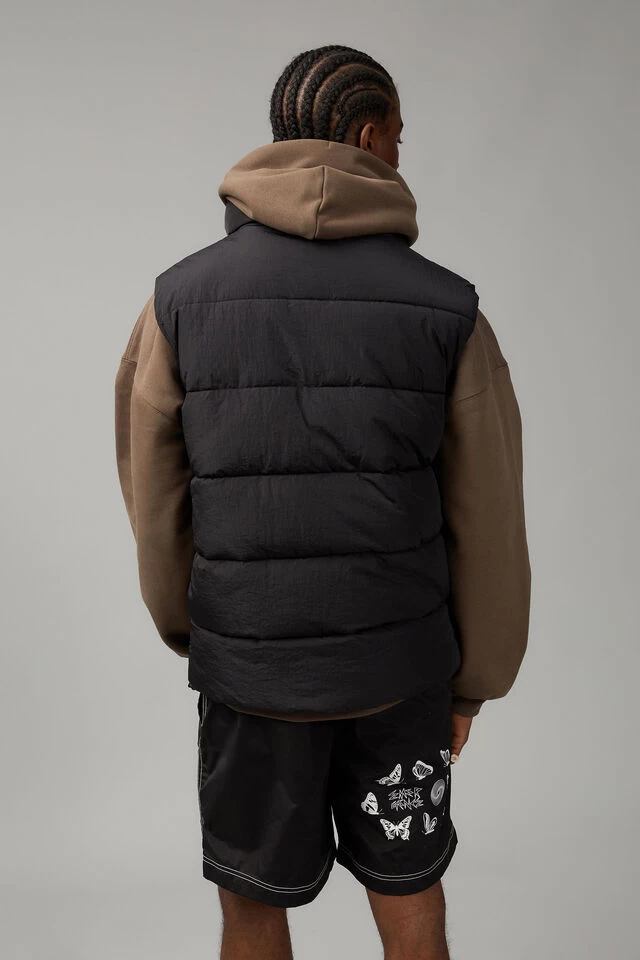 Everyday Puffer Vest - Image 3