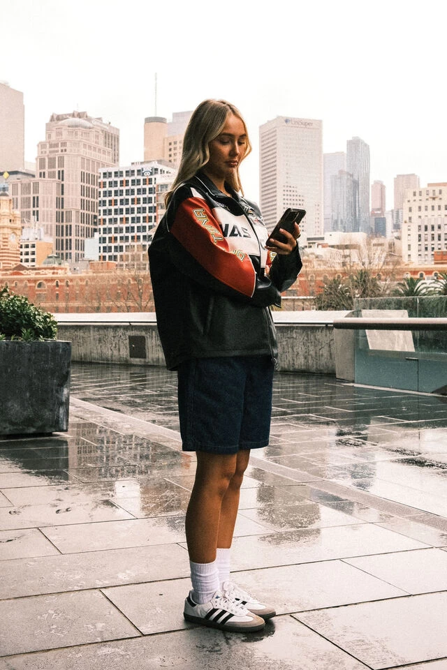 Baggy Denim Short - Image 2